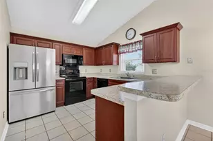 959 Forest Hill Dr, Minneola, FL 34715 - Photo 9