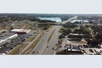 349 Plaza Drive, Eustis, FL 32726 - Photo 15