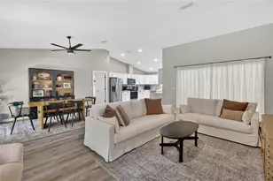 115 N St Clair St, Wildwood, FL 34785 - Photo 9