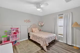 115 N St Clair St, Wildwood, FL 34785 - Photo 23