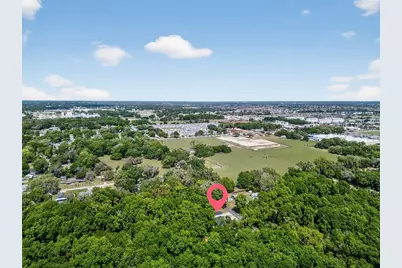 115 N Saint Clair Street, Wildwood, FL 34785 - Photo 5