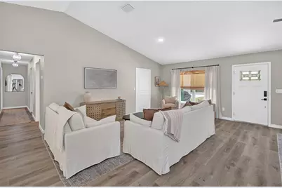 115 N Saint Clair Street, Wildwood, FL 34785 - Photo 7