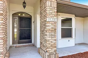 35234 Queens Way, Fruitland Park, FL 34731 - Photo 7