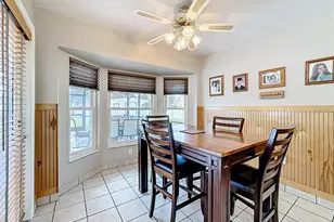 35234 Queens Way, Fruitland Park, FL 34731 - Photo 17