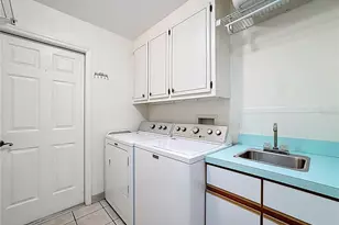 35234 Queens Way, Fruitland Park, FL 34731 - Photo 43