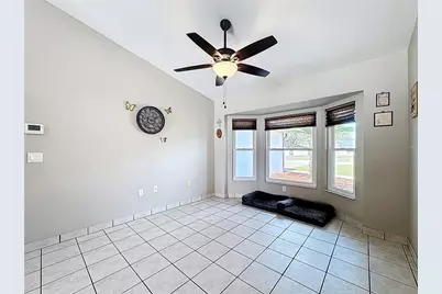 35234 Queens Way, Fruitland Park, FL 34731 - Photo 9