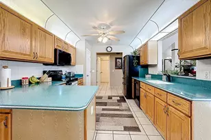 35234 Queens Way, Fruitland Park, FL 34731 - Photo 21