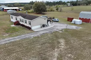 8009 Sergeant Pepper Dr, Howey in the Hills, FL 34737 - Photo 5