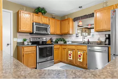 674 Camino Del Rey Drive, The Villages, FL 32159 - Photo 11