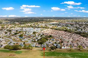 674 Camino Del Rey Dr, The Villages, FL 32159 - Photo 47