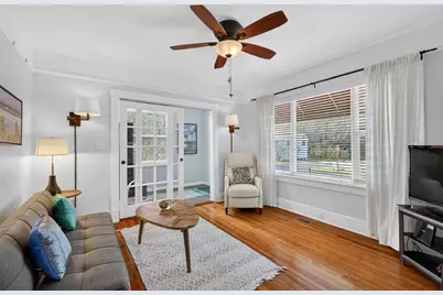 342 S Clayton Street, Mount Dora, FL 32757 - Photo 11