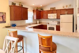 2000 Goldenrod Ct, The Villages, FL 32162 - Photo 7