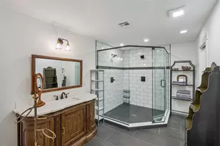 1304 Santa Rosa Ct, The Villages, FL 32159 - Photo 17