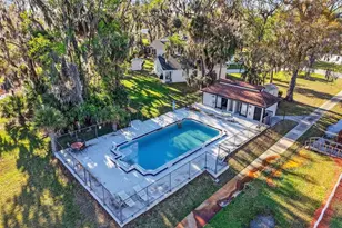 913 Belle Oak Dr, Leesburg, FL 34748 - Photo 1