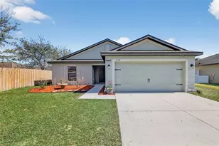 2322 Bexley Dr, Tavares, FL 32778 - Photo 1