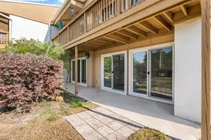 1051 S Highland St, Mount Dora, FL 32757 - Photo 21