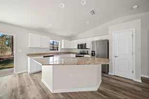 9939 N Athenia Dr, Citrus Springs, FL 34434 - Photo 9