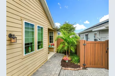 383 Alcove Drive, Groveland, FL 34736 - Photo 3