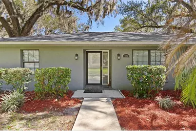 405 W Mirror Lake Drive, Fruitland Park, FL 34731 - Photo 5