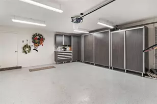 405 W Mirror Lake Dr, Fruitland Park, FL 34731 - Photo 27