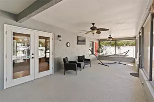 405 W Mirror Lake Dr, Fruitland Park, FL 34731 - Photo 29