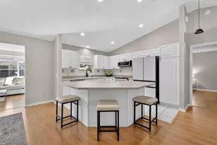 3360 Richmond Dr, The Villages, FL 32162 - Photo 9