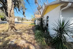 907 N West St, Bushnell, FL 33513 - Photo 7