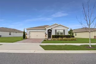 17615 Blazing Star Cir, Clermont, FL 34714 - Photo 1