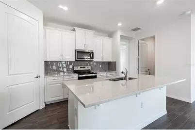 17615 Blazing Star Circle, Clermont, FL 34714 - Photo 5