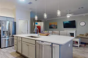 904 Maynard Path, The Villages, FL 32163 - Photo 17