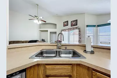 15746 Bay Vista Drive, Clermont, FL 34714 - Photo 11