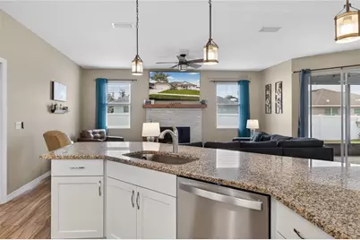 36452 Grand Island Oaks Circle, Grand Island, FL 32735 - Photo 13