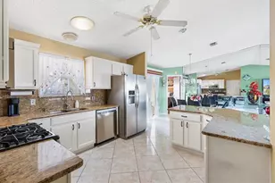 1611 Alhambra Way, The Villages, FL 32162 - Photo 9