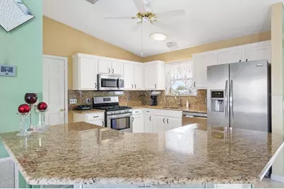 1611 Alhambra Way, The Villages, FL 32162 - Photo 7