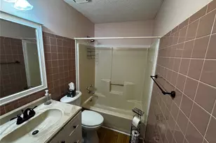 1218 Pompano Ln, Lady Lake, FL 32159 - Photo 11