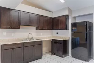 1725 14th St, Orange City, FL 32763 - Photo 9