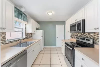 807 Alvarado Place, The Villages, FL 32159 - Photo 23