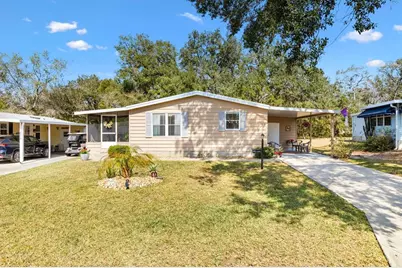 520 Saint Andrews Boulevard, Lady Lake, FL 32159 - Photo 1