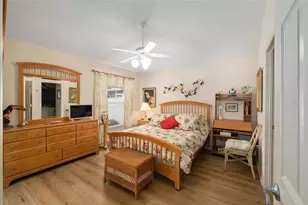 8702 SE 166th Birchbrook Loop, The Villages, FL 32162 - Photo 15