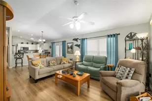 8702 SE 166th Birchbrook Loop, The Villages, FL 32162 - Photo 13