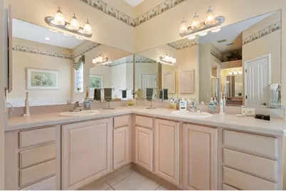 17648 SE 88th Covington Circle, The Villages, FL 32162 - Photo 23