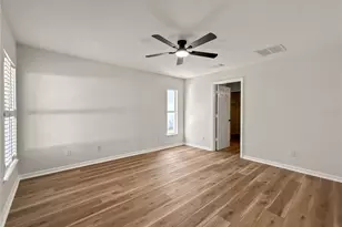 4169 Waltham Forest Dr, Tavares, FL 32778 - Photo 9