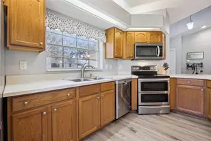 4464 Caicos Dr, Tavares, FL 32778 - Photo 9