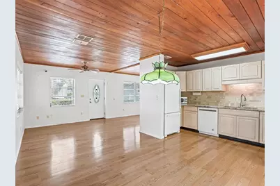 8701 Cr 647 S, Bushnell, FL 33513 - Photo 7