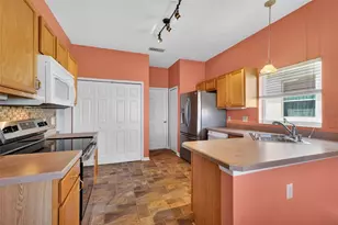 5024 Long Meadow Dr, Leesburg, FL 34748 - Photo 23