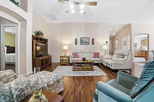 1404 Valparaiso St, The Villages, FL 32162 - Photo 7