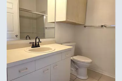 739 Heathrow Avenue, Lady Lake, FL 32159 - Photo 15