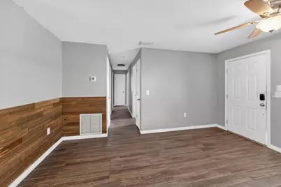 42210 W Lakeview Drive, Altoona, FL 32702 - Photo 13