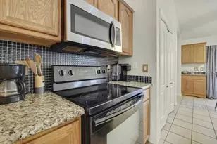 340 E Savoy St, Lecanto, FL 34461 - Photo 13