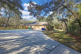 340 E Savoy St, Lecanto, FL 34461 - Photo 5